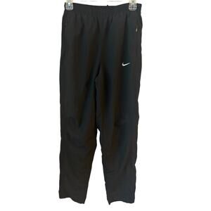 Nike Men's Fitness Taper Pants size Small. 26 inches